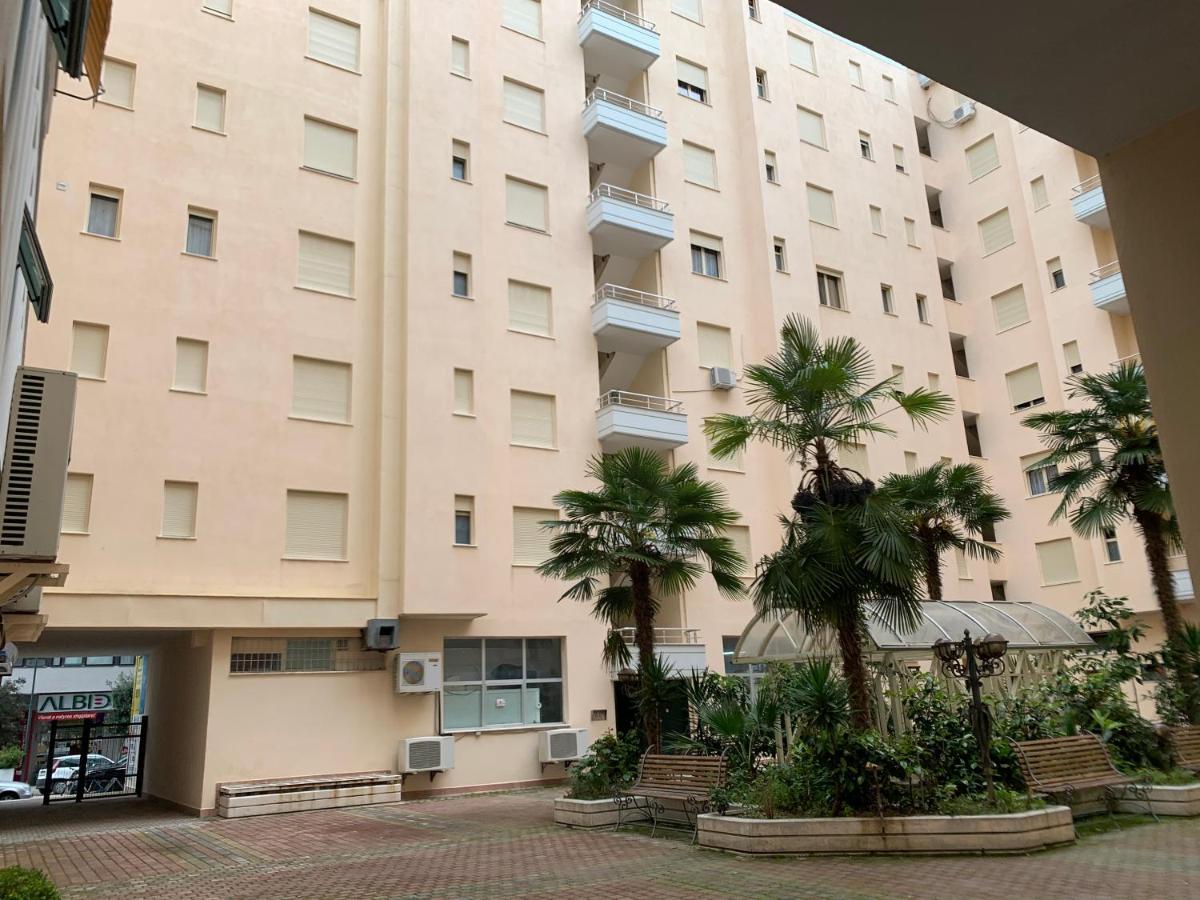 Tony Apartment Vlore Exterior photo