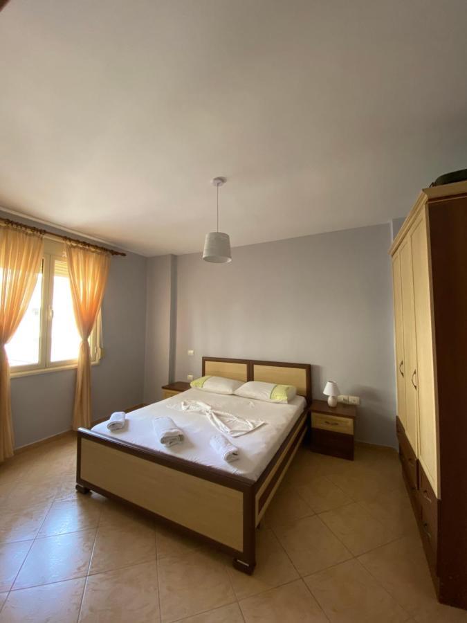 Tony Apartment Vlore Exterior photo